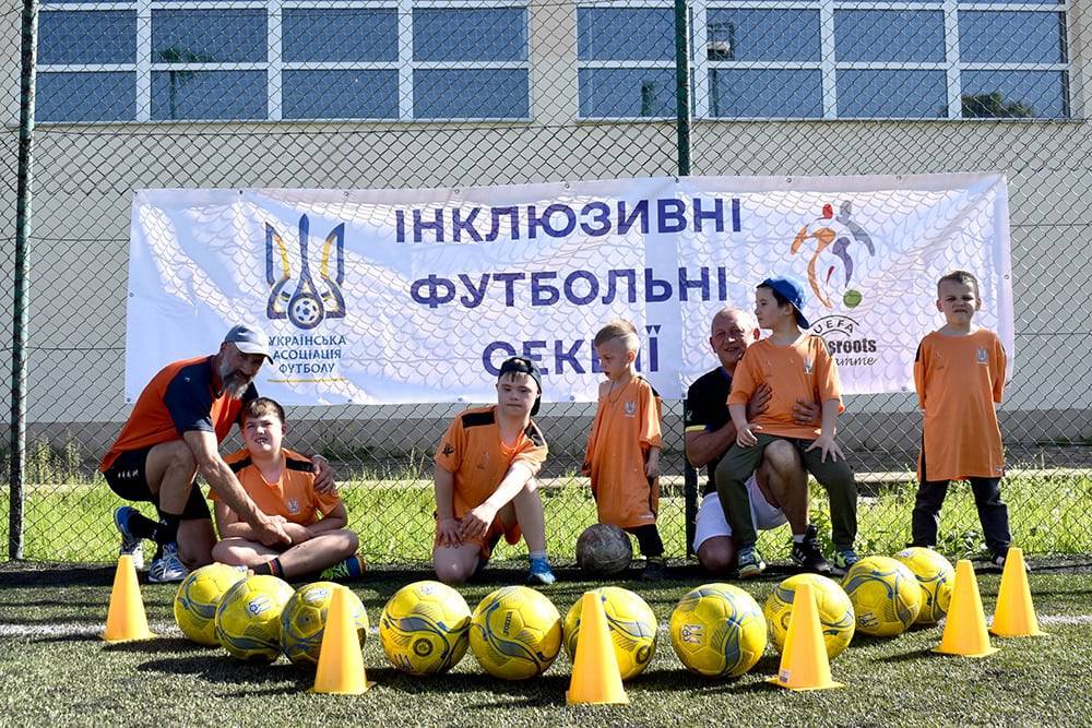 Інклюзивні футбольні секції розпочали роботу в Ужгороді