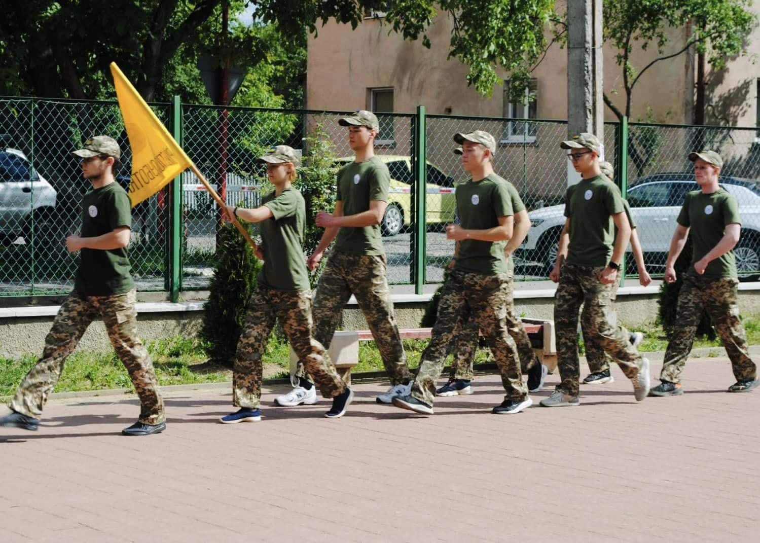 В Ужгороді визначили переможців міського етапу військово-патріотичної гри «Сокіл» («Джура») 
