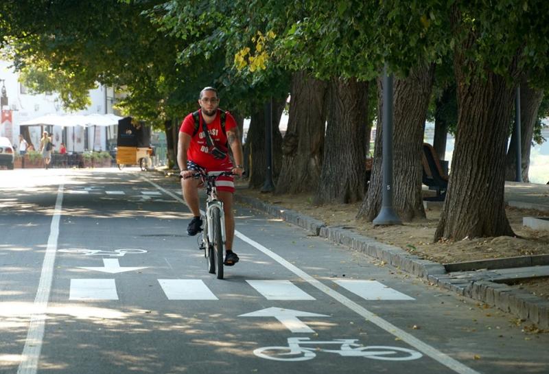 Від велосипедистів Ужгорода чекають пропозицій для напрацювання комплексної концепціїї розвитку велоінфраструктури міста 