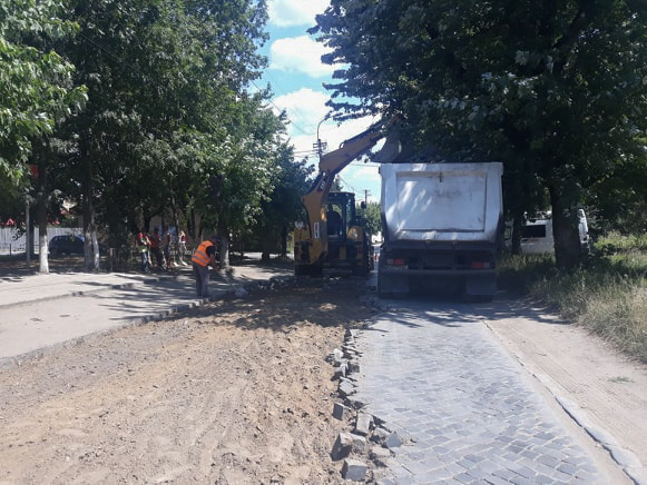 Почався І етап капремонту ще однієї частини вулиці Капушанської в Ужгороді 