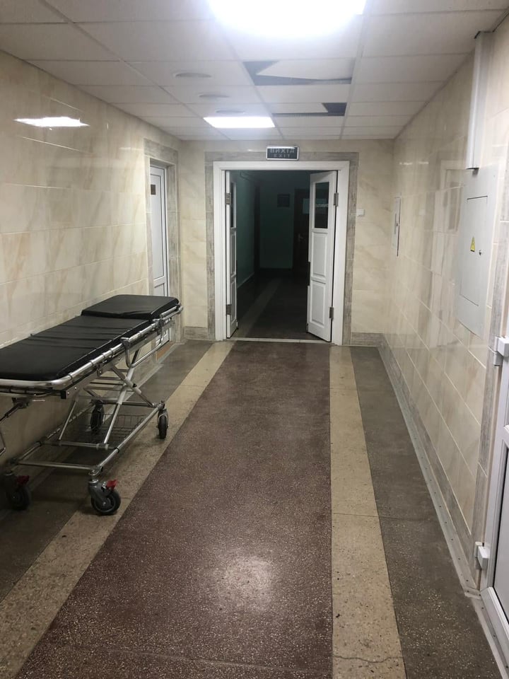 Центральна міська клінічна лікарня в Ужгороді, де ліквідували задимлення, працює в звичному режимі 