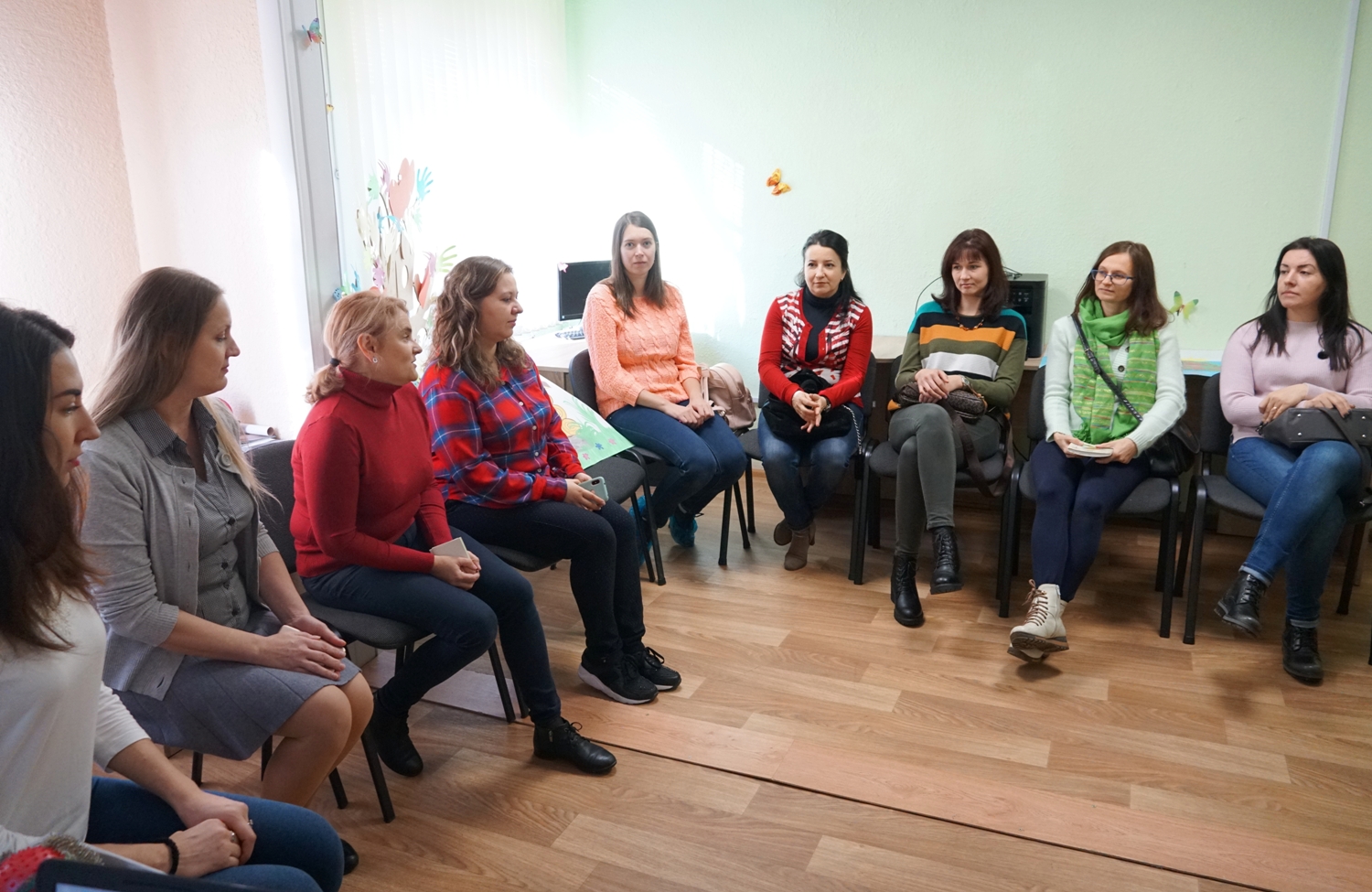 Школу вихідного дня для батьків започаткували сьогодні в Інклюзивно-ресурсному центрі №1 в Ужгороді