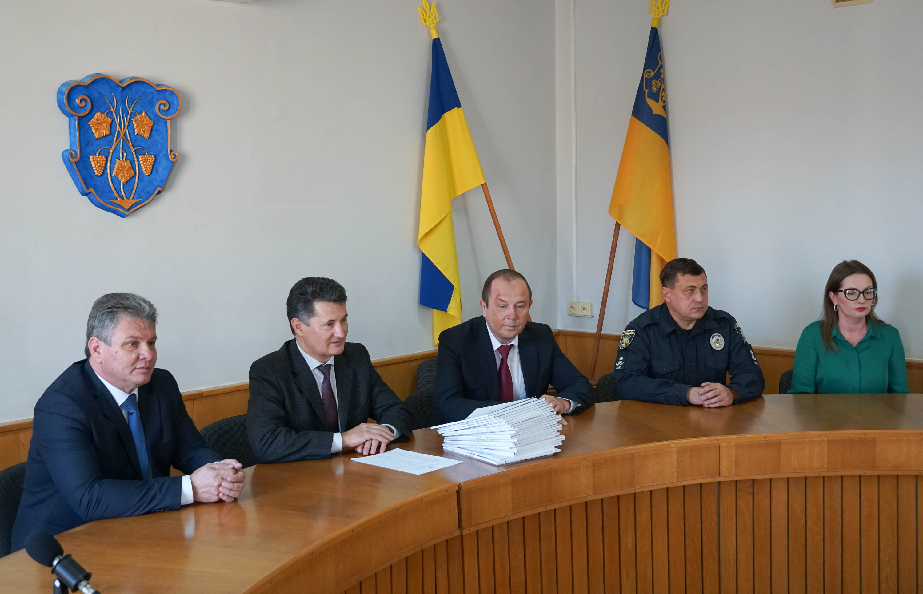 Кращих працівників транспортної галузі в Ужгороді привітали з нагоди Дня автомобіліста і дорожника