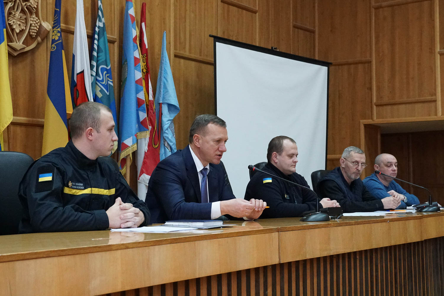 В Ужгородській міській раді обговорювали питання дотримання вимог пожежної безпеки у багатоповерхівках
