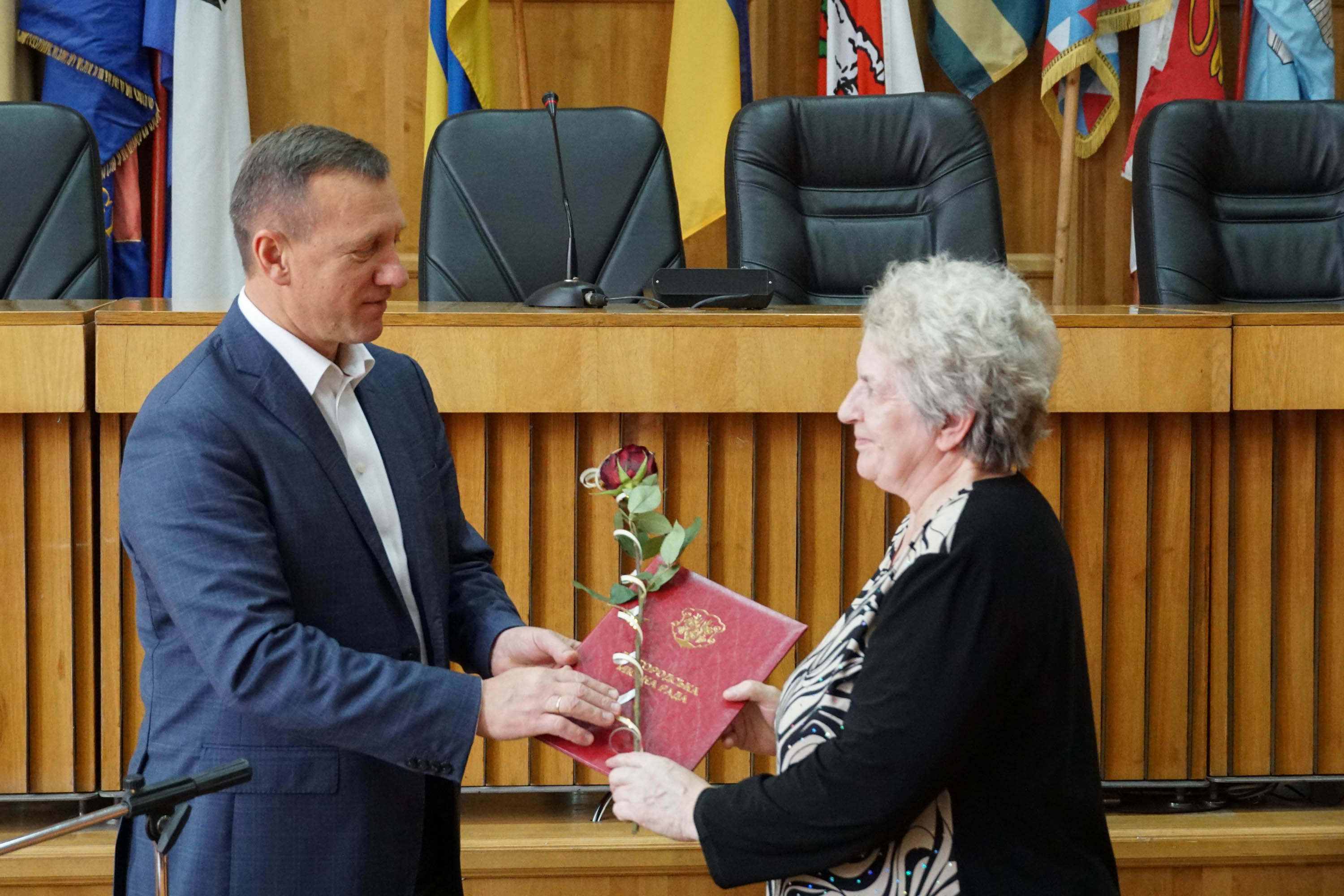 Міський голова Ужгорода Богдан Андріїв привітав працівників соціальної сфери з професійним святом