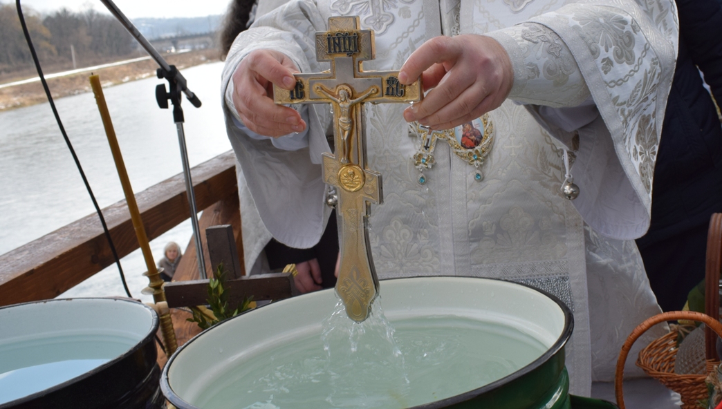 Графік святкових богослужінь до свята Богоявлення (Хрещення Господнього) та освячення води в Ужгороді