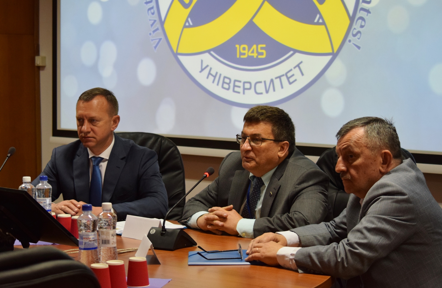 Грант від уряду США: Про співпрацю УжНУ та Ужгородської міської ради говорили на міжнародній конференції