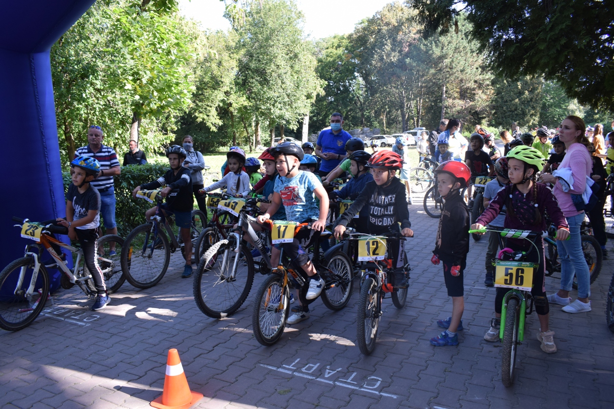 Сьогодні в Ужгороді – відкритий турнір  з  велоспорту-маунтенбайку  