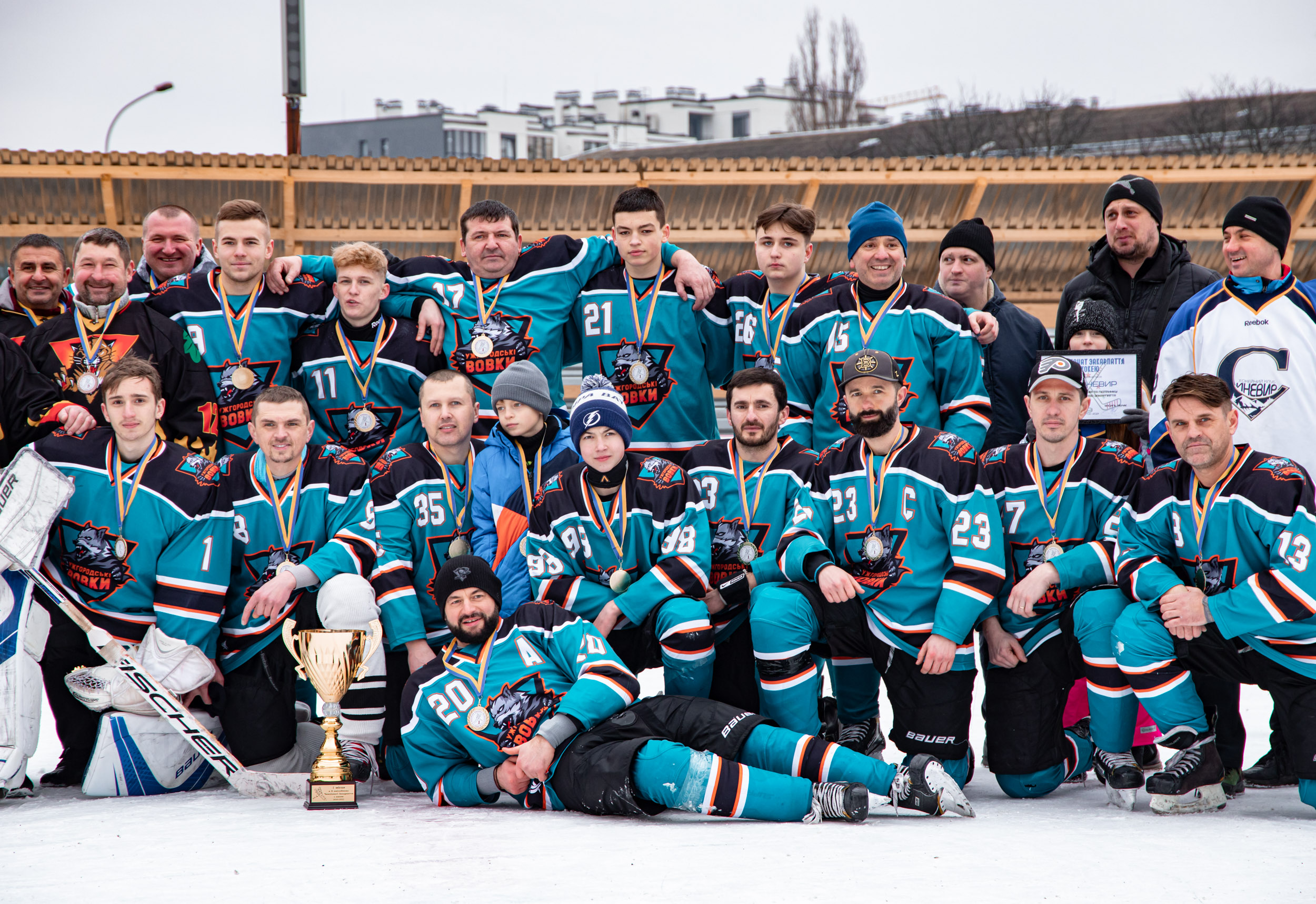 В Ужгороді відбулася фінальна частина ювілейного чемпіонату Закарпаття з хокею