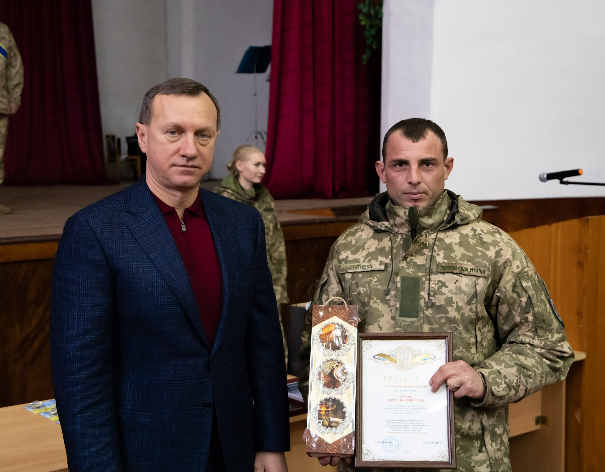 Богдан Андріїв привітав військових із річницею частини А 1778, вручив грамоти та цінні подарунки