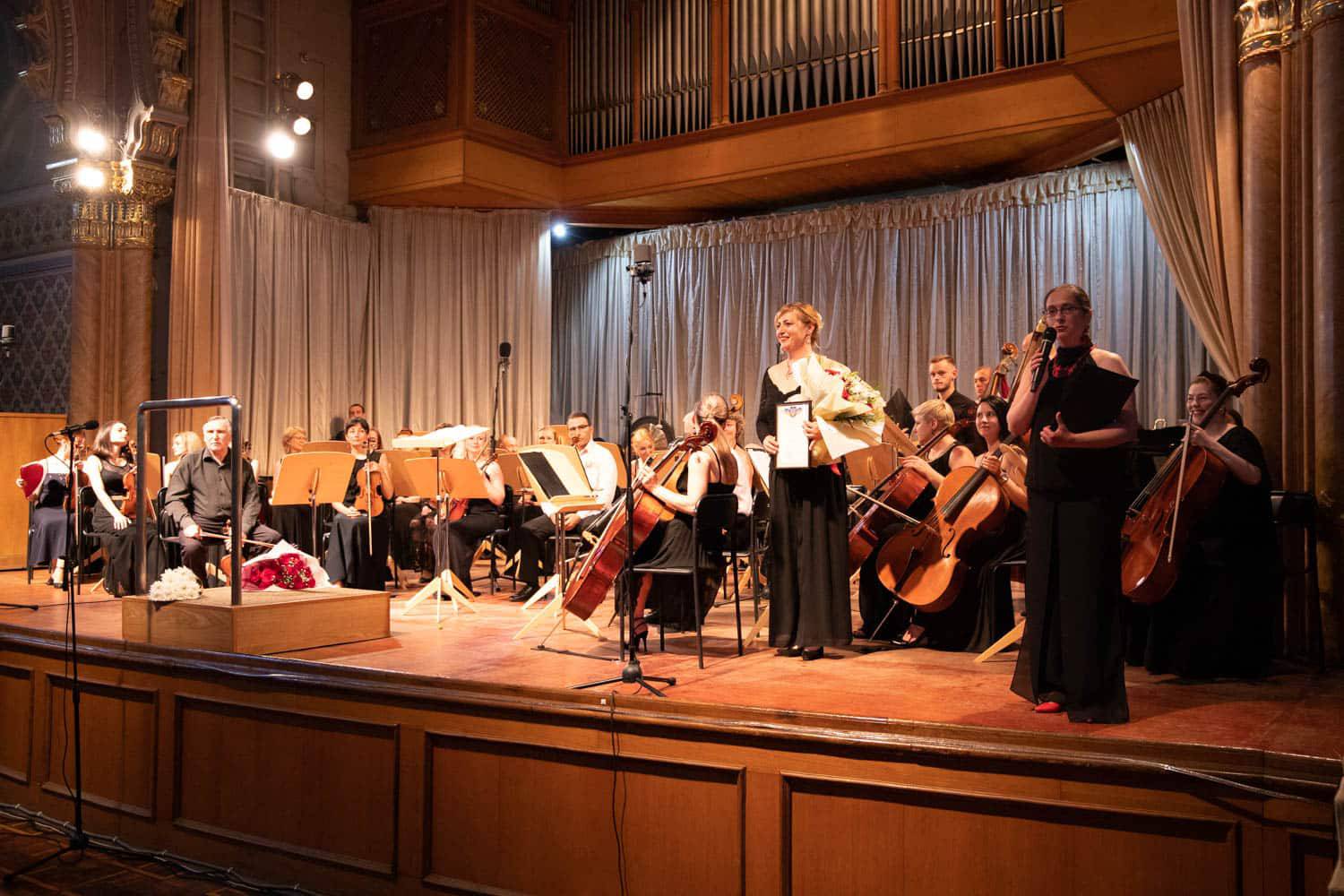 Симфонічний оркестр Закарпатської обласної філармонії святкує 15-річчя творчої діяльності