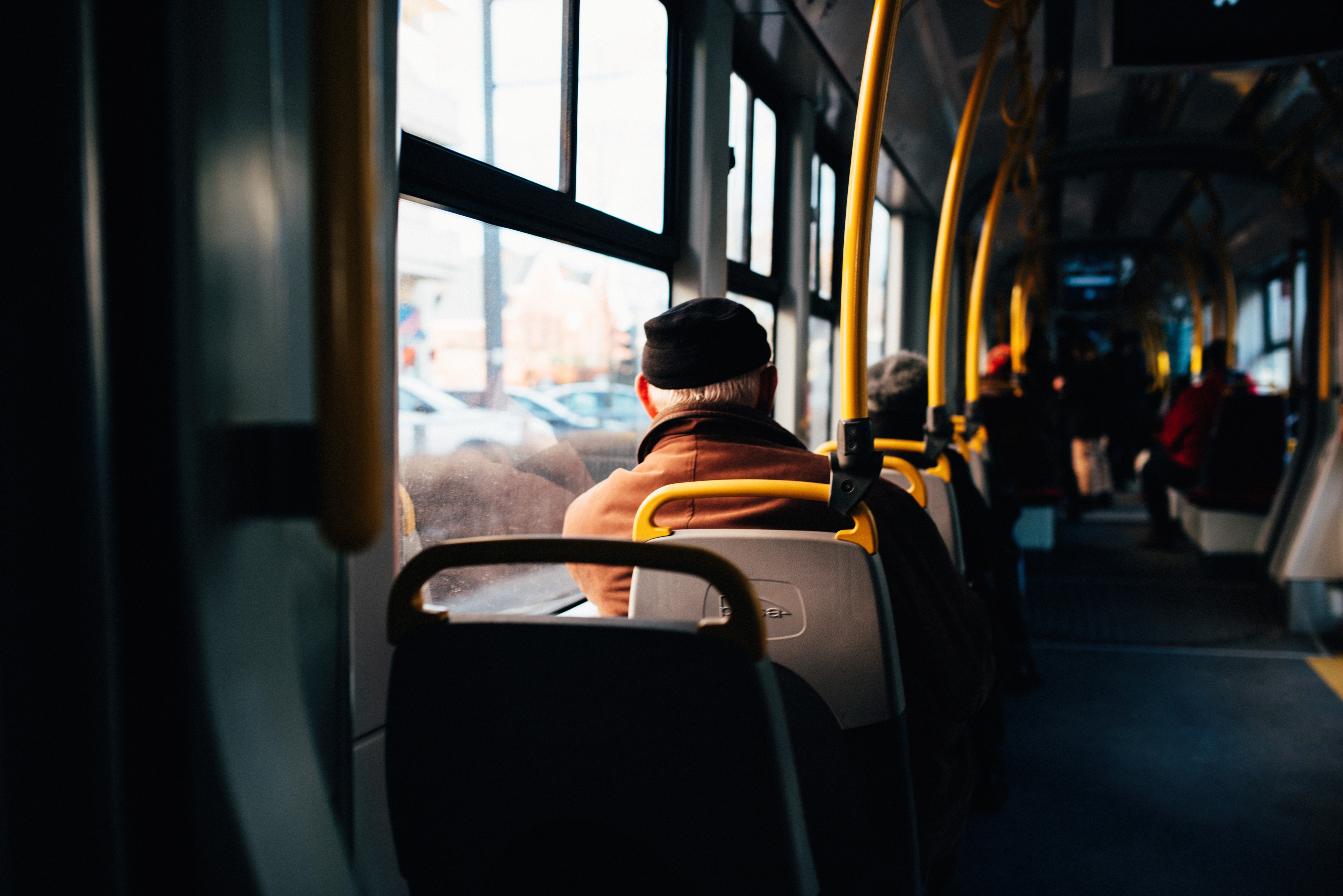 Автобусні перевезення з Оноківець, Баранинців, Розівки та Минаю із 27 січня організовуватиме Ужгородська райдержадміністрація 
