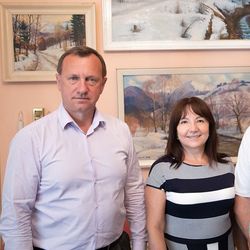 Щиро вітаємо із 80-річчям першого міського голову Ужгорода часів незалежної України Еміла Ландовського!