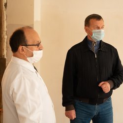 В Ужгороді триває капремонт міської клінічної лікарні