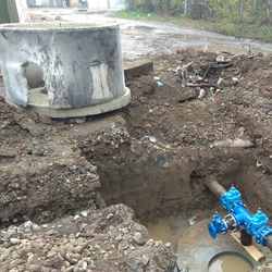 В Ужгороді почали підготовчі роботи до реконструкції водопровідної мережі на вулиці Степана Разіна