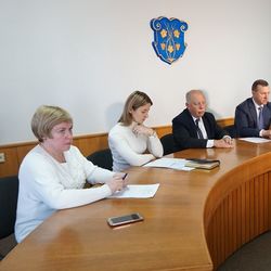 Карантин в школах Ужгорода продовжили ще на тиждень