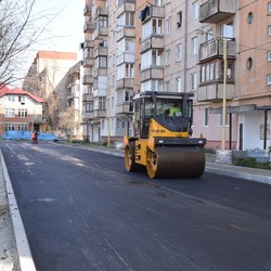 Капітальний ремонт внутрішньоквартальної території на вул. Капушанській, 157