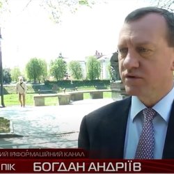 В Ужгороді продовжують капітальний ремонт вулиці Капушанської (відео)
