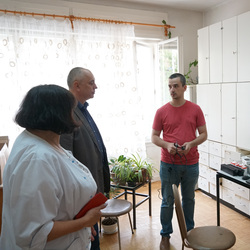 Ужгородська міська дитяча клінічна лікарня отримала сучасне медичне обладнання