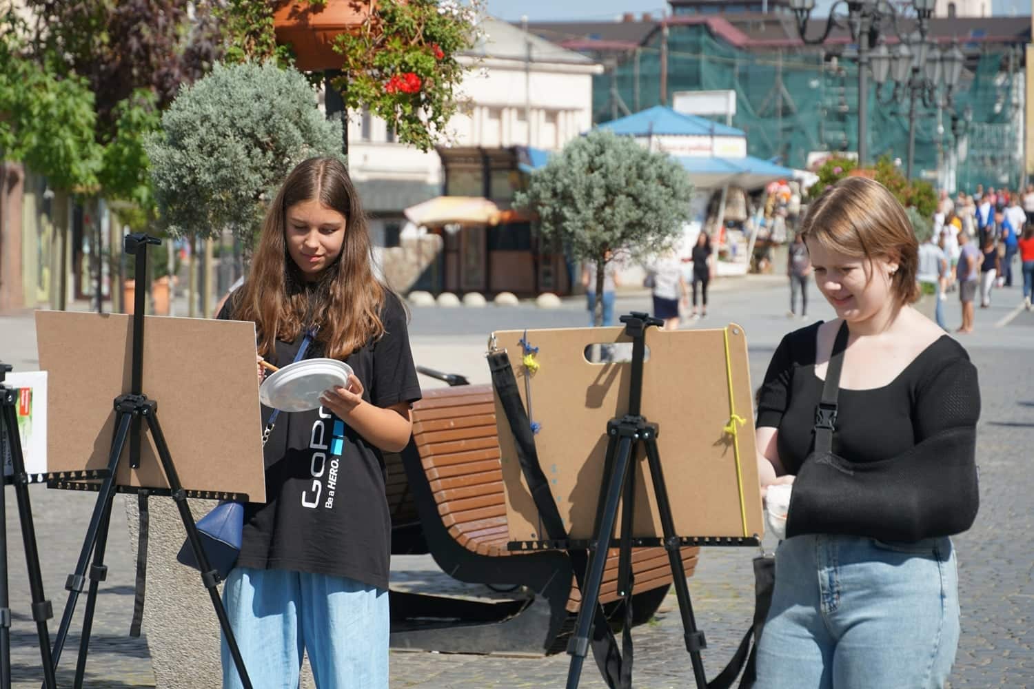 Учні Ужгородської школи мистецтв творчо привітали рідне місто