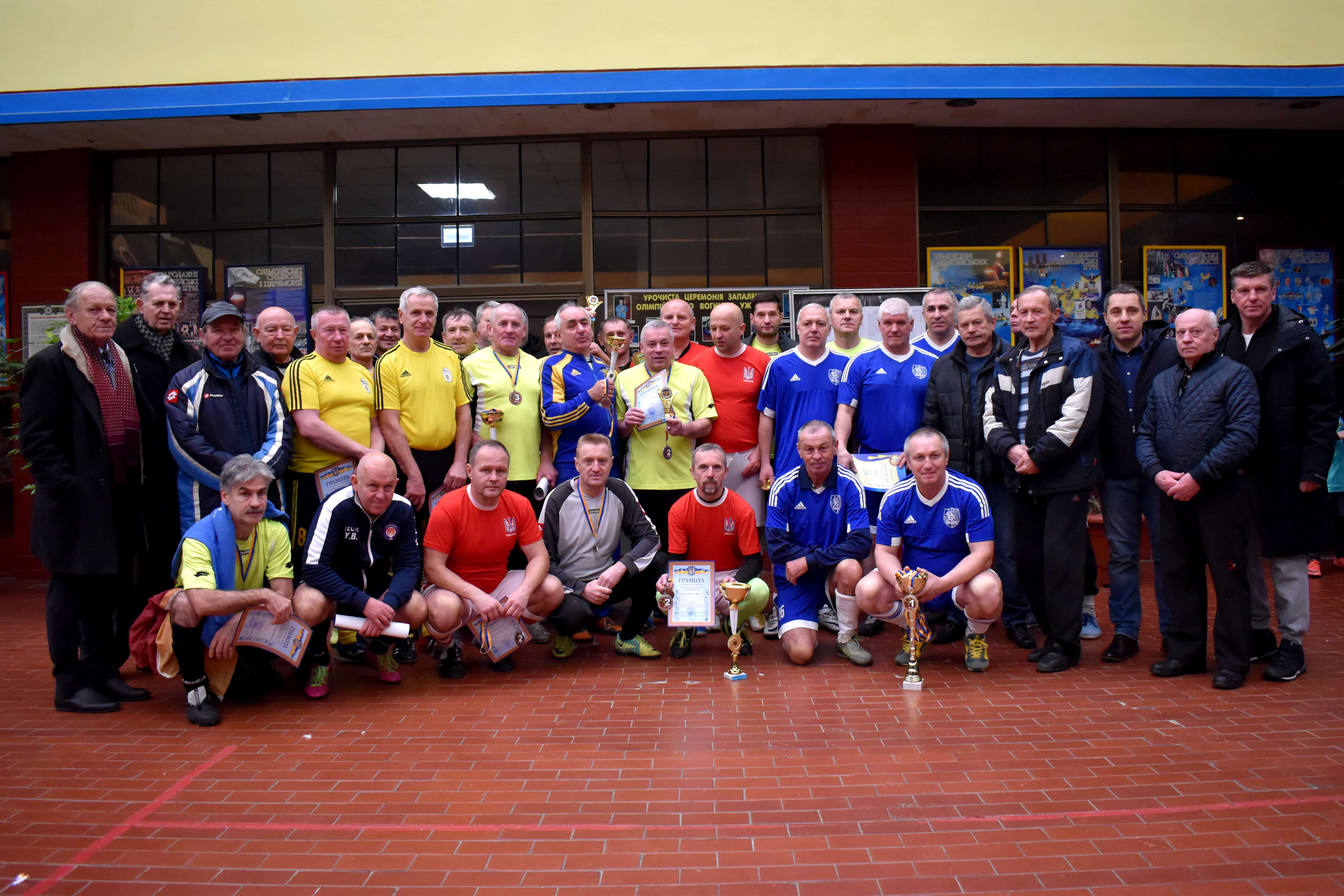 Найбільший успіх за всю історію виступів команд майстрів Закарпаття відзначили мініфутбольним турніром в Ужгороді 