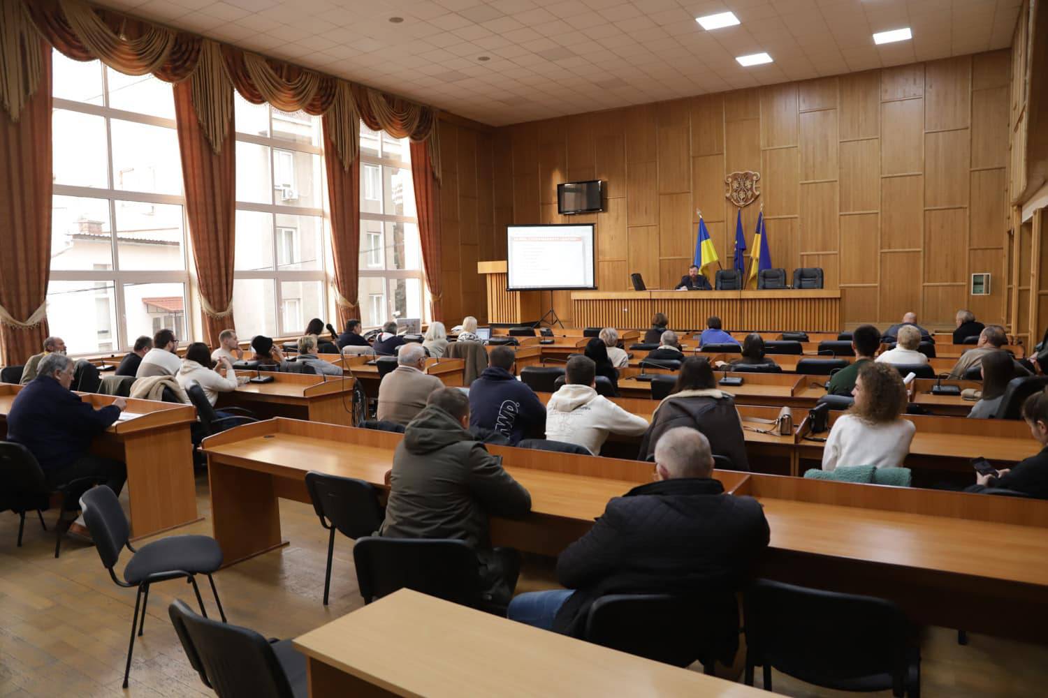 Громадські слухання з перейменування 10 вулиць в Ужгороді відбулися напередодні, 12 січня, у міській раді