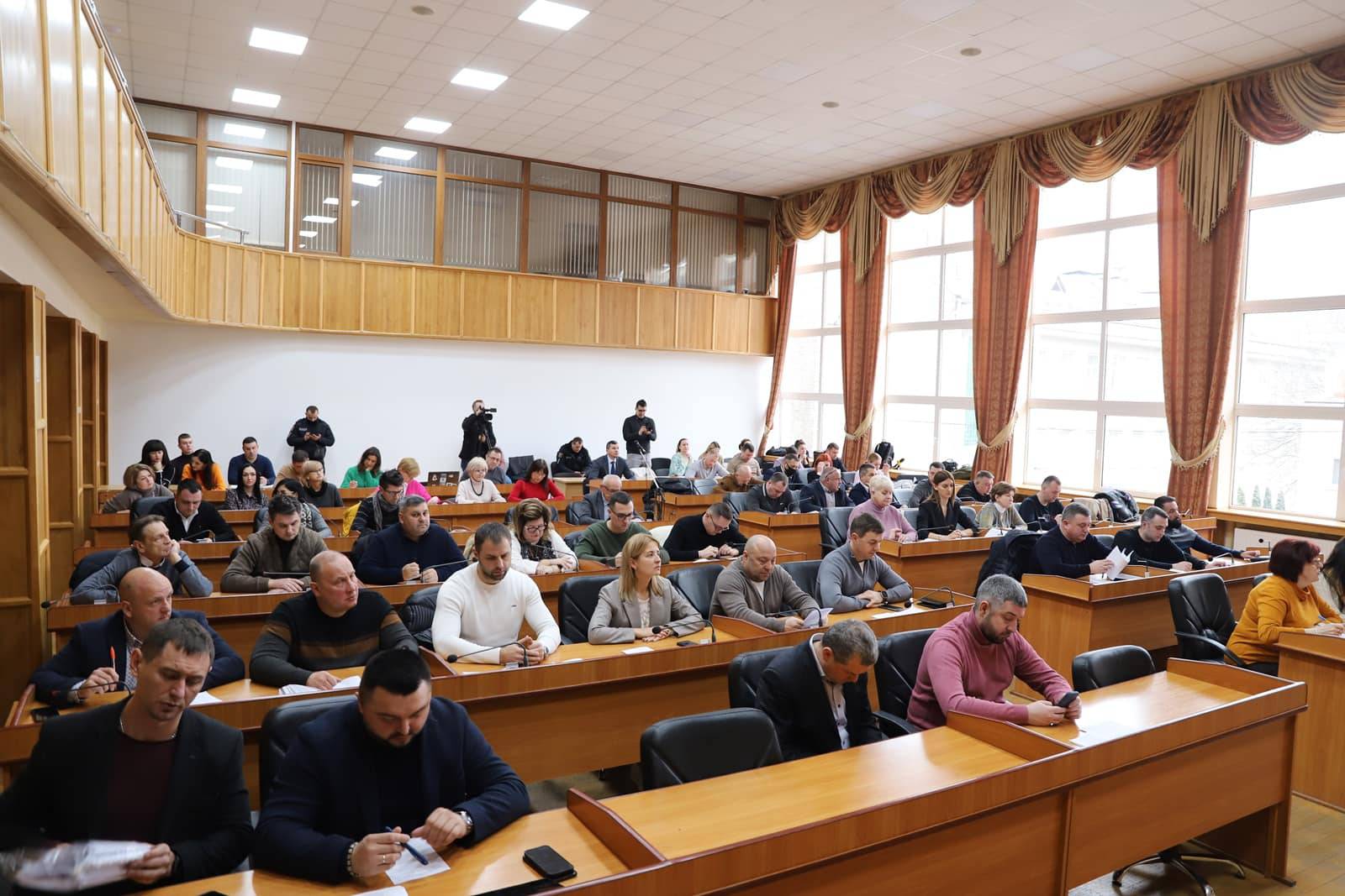 Два звернення до «Укренерго» підтримали напередодні депутати на сесії Ужгородської міської ради
