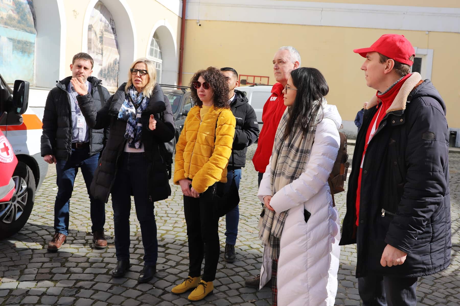 Делегати Міжнародної Федерації Товариства Червоного Хреста і Червоного Півмісяця, які працюють в Україні, з робочим візитом побували в Ужгороді