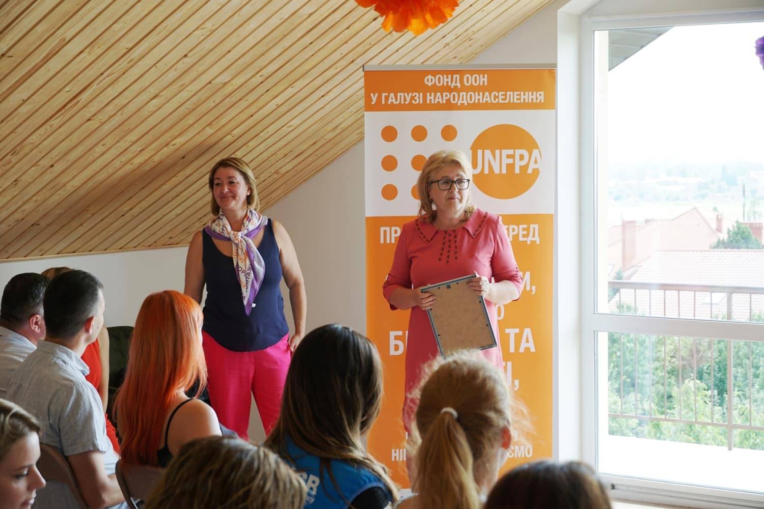 Першу річницю роботи кар’єрного хабу «ВОНА» відзначили напередодні в Ужгороді