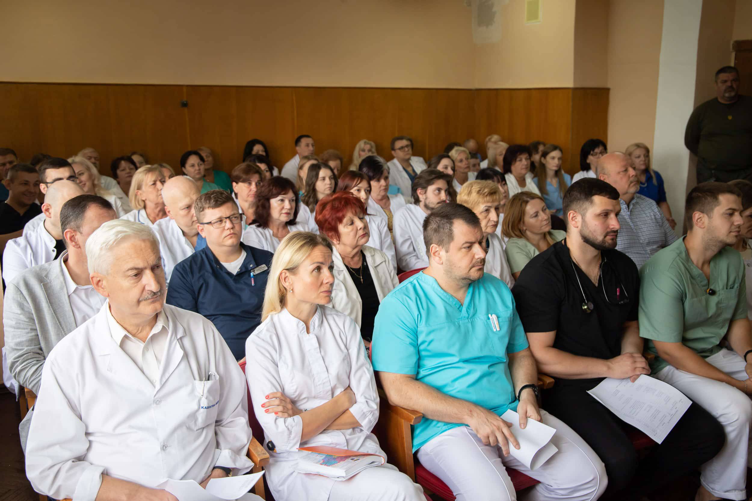 Ужгородських медиків вітали із професійним святом