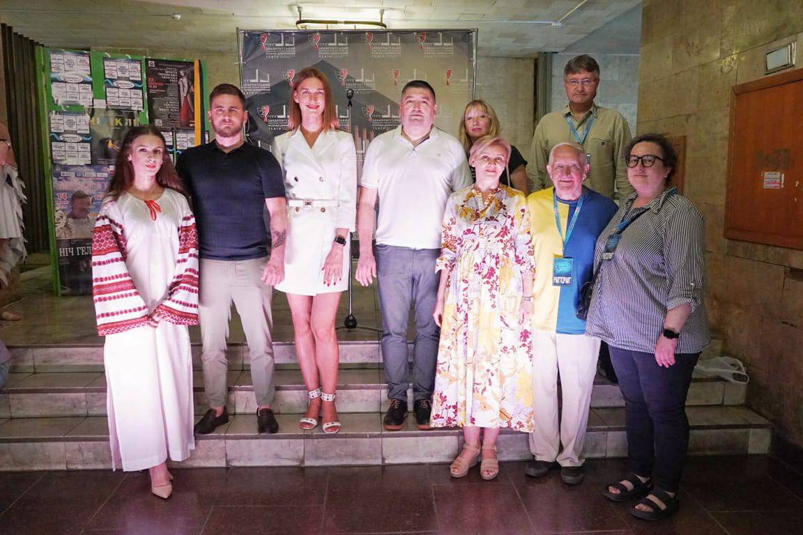 «Монологи над Ужем»: стартував IV міжнародний театральний фестиваль моновистав
