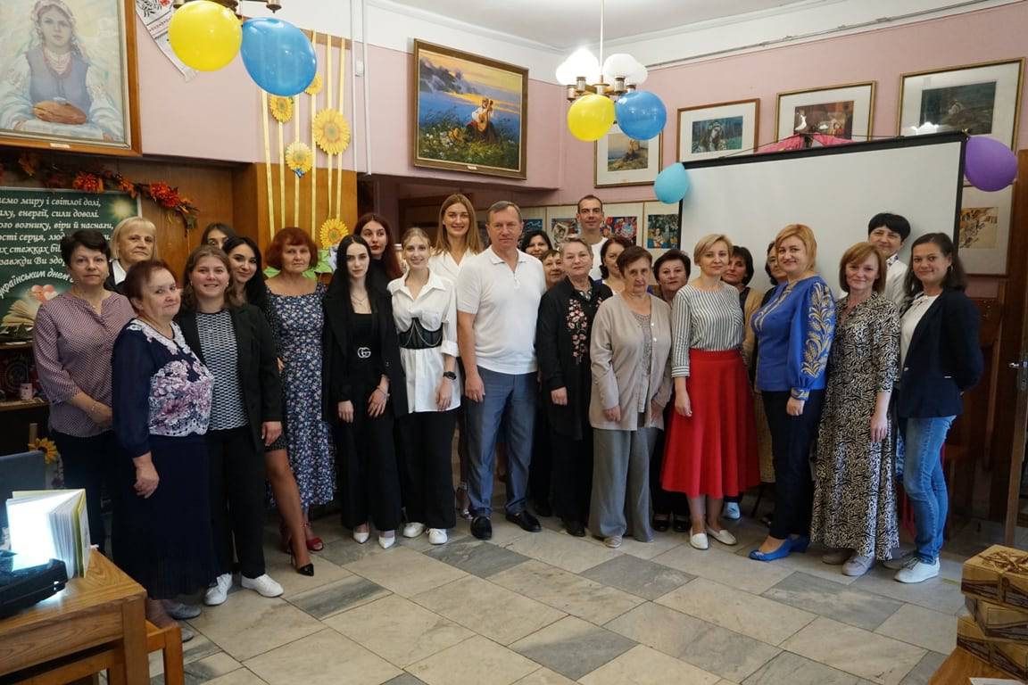 В Ужгороді вітали працівниць бібліотечної справи