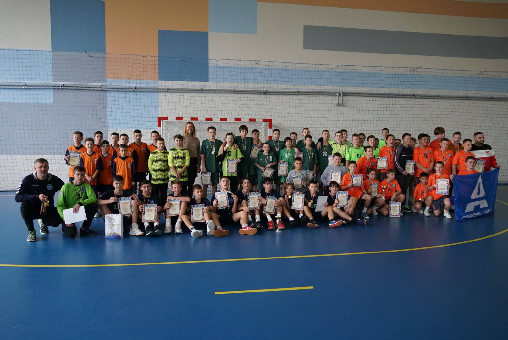 Близько 100 спортсменів узяли участь у відкритій першості Ужгорода з гандболу