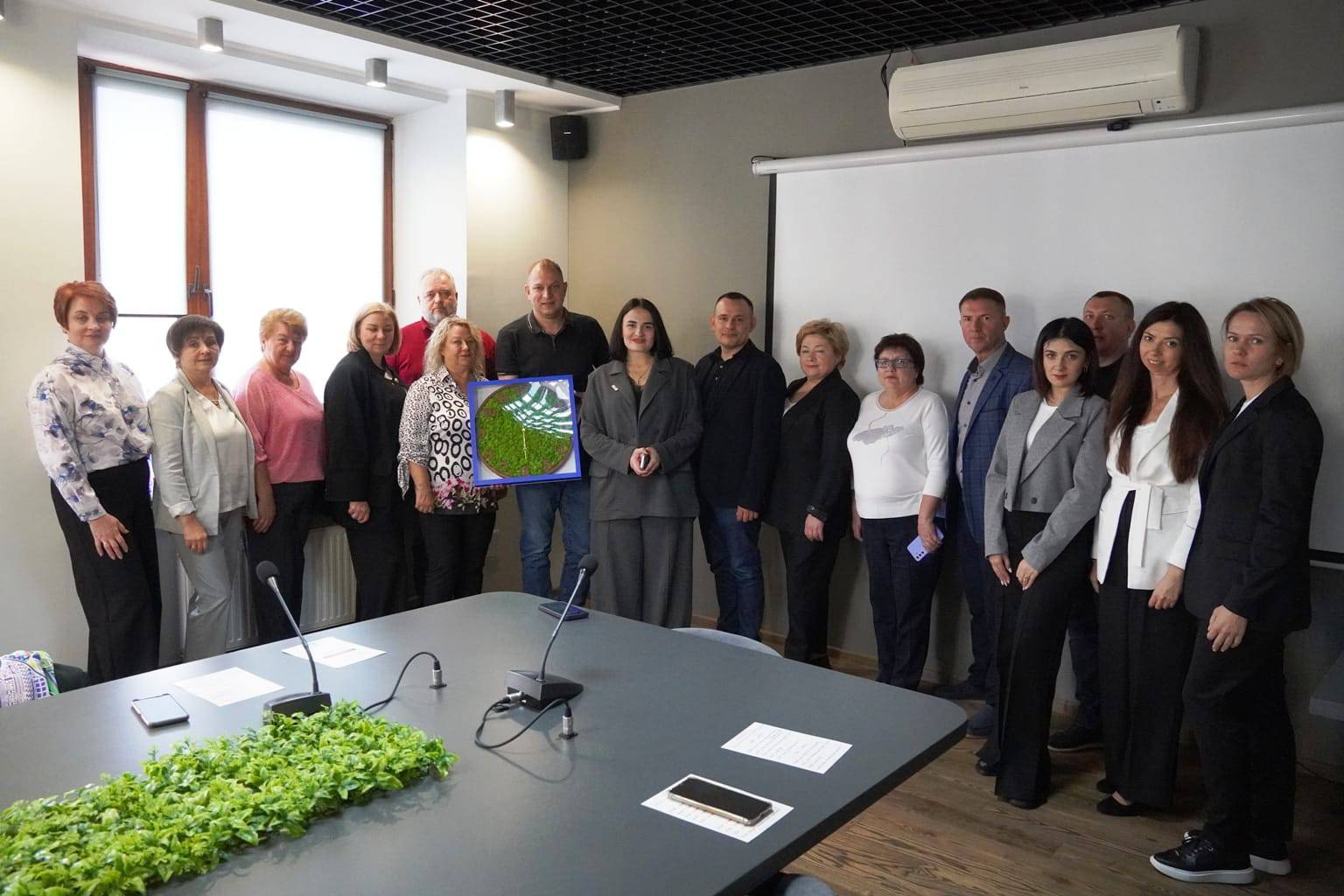 В Ужгороді із дводенним візитом перебувала делегація освітян із Черкас