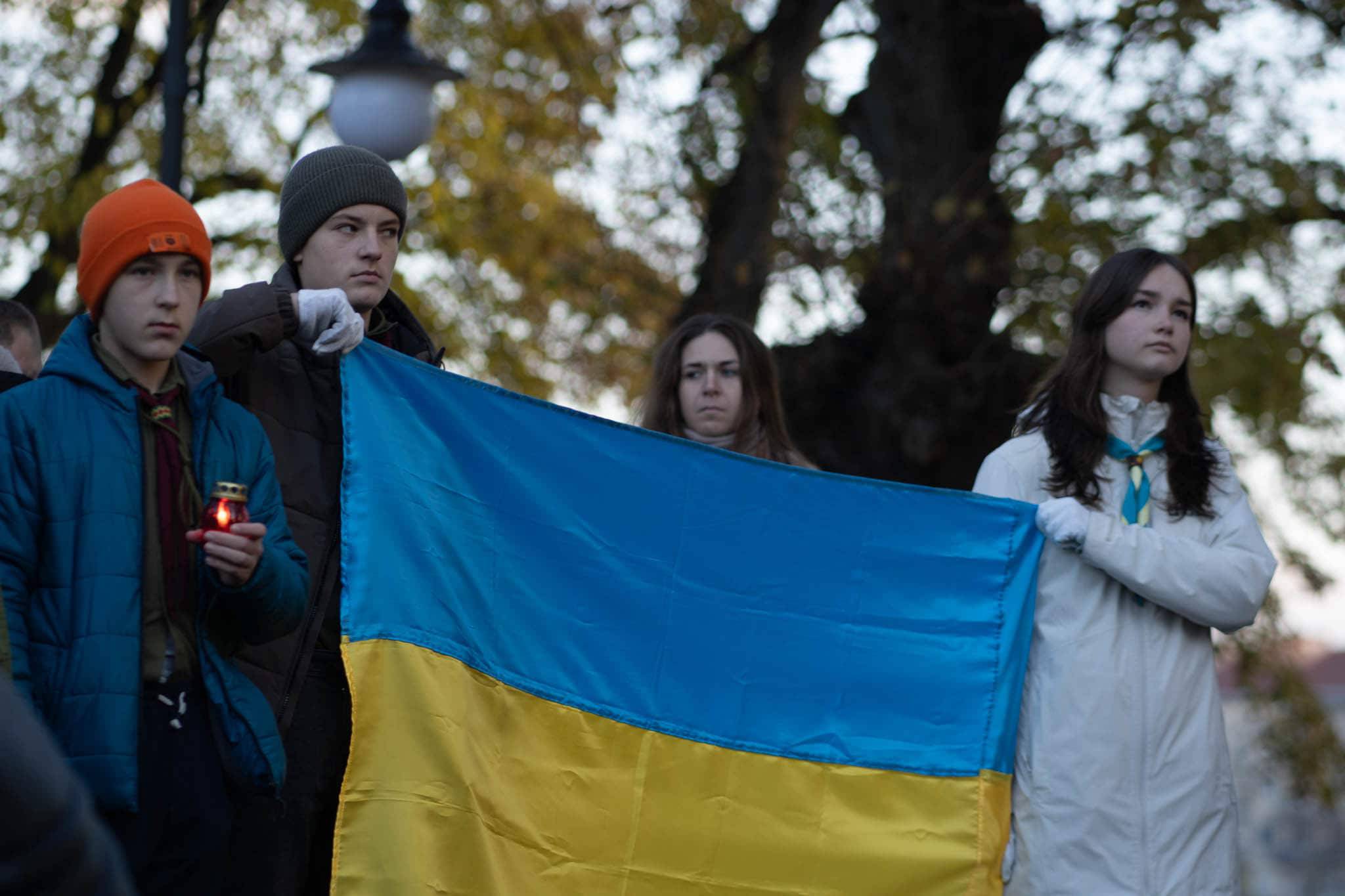 В Ужгороді вшанували пам'ять жертв Голодоморів