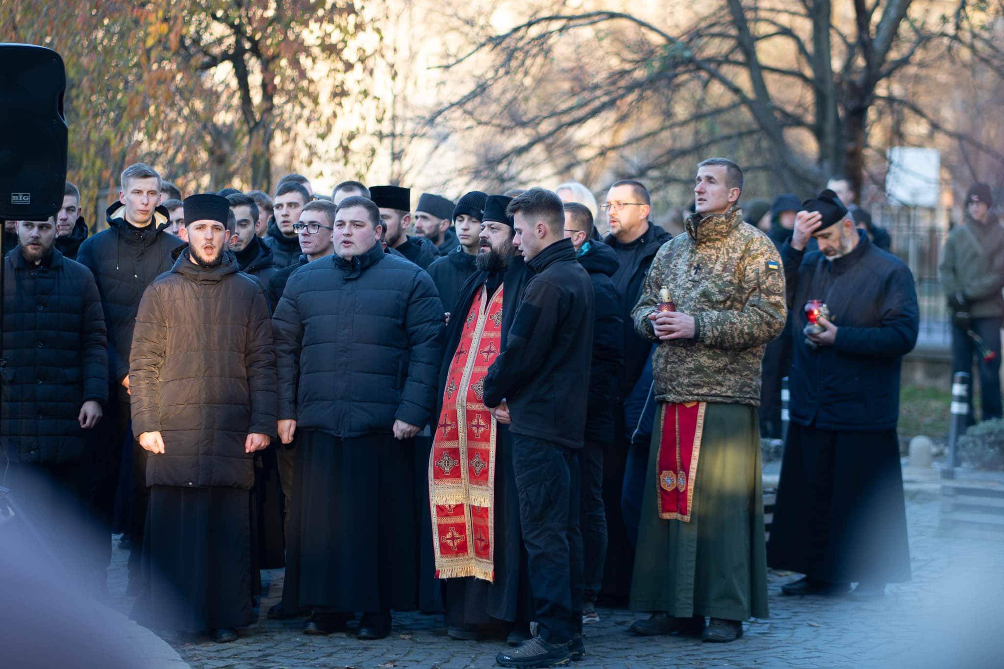 В Ужгороді вшанували пам'ять жертв Голодоморів