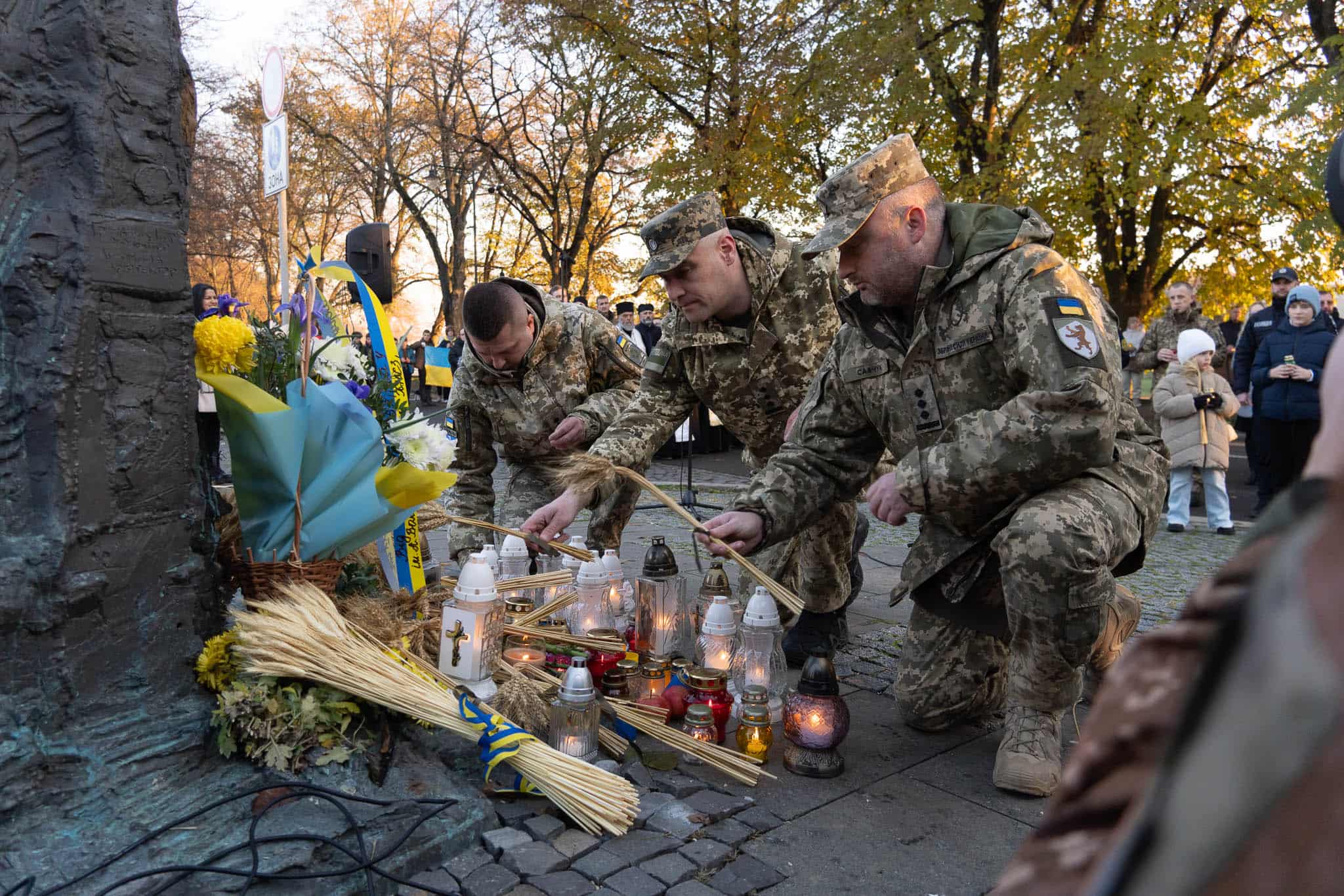 В Ужгороді вшанували пам'ять жертв Голодоморів