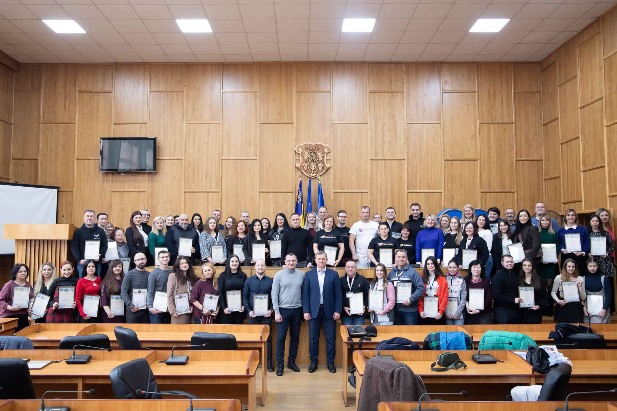 В Ужгородській міській раді відзначили волонтерів