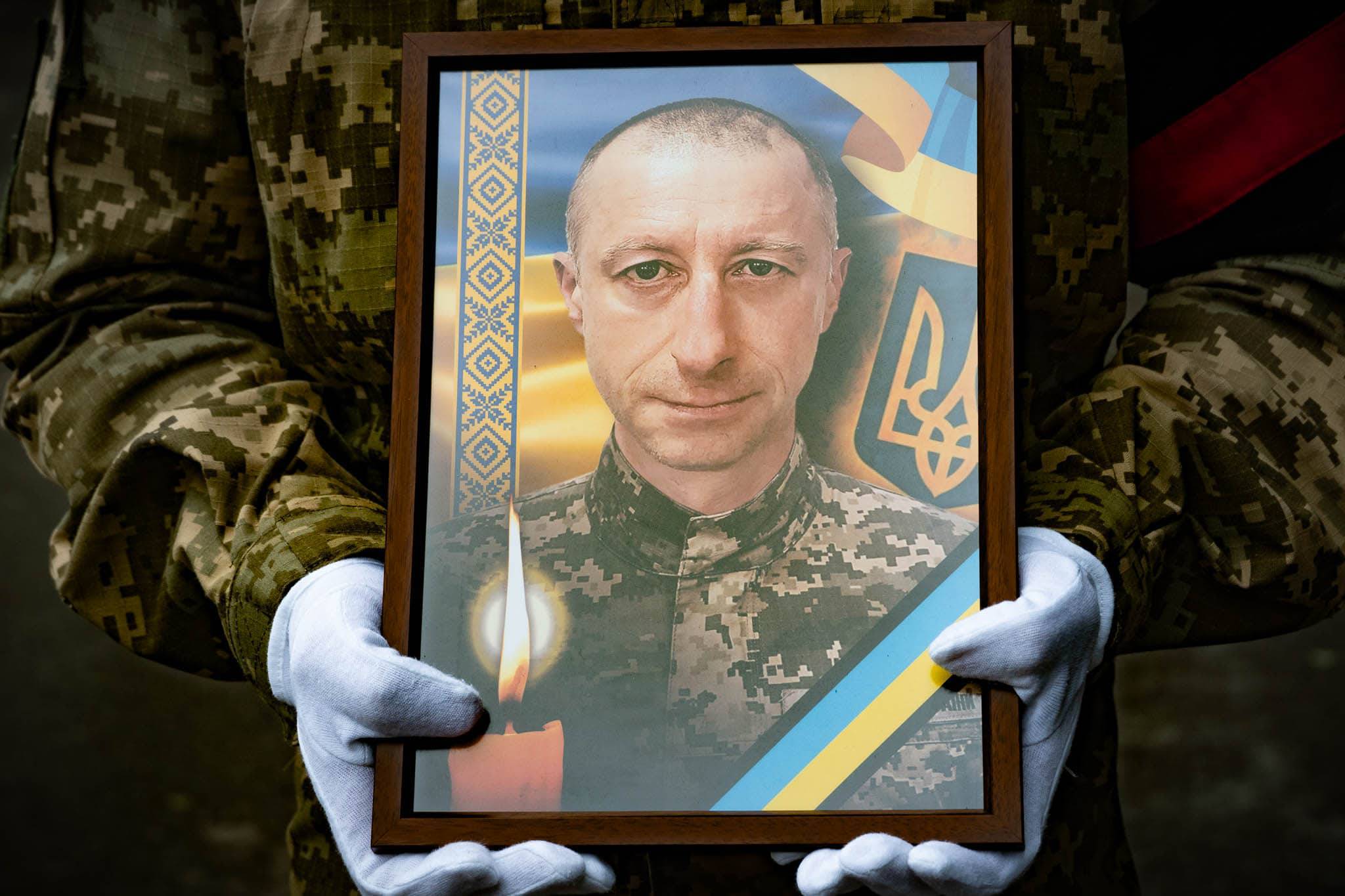 В Ужгороді попрощалися із захисником Юрієм Булецою