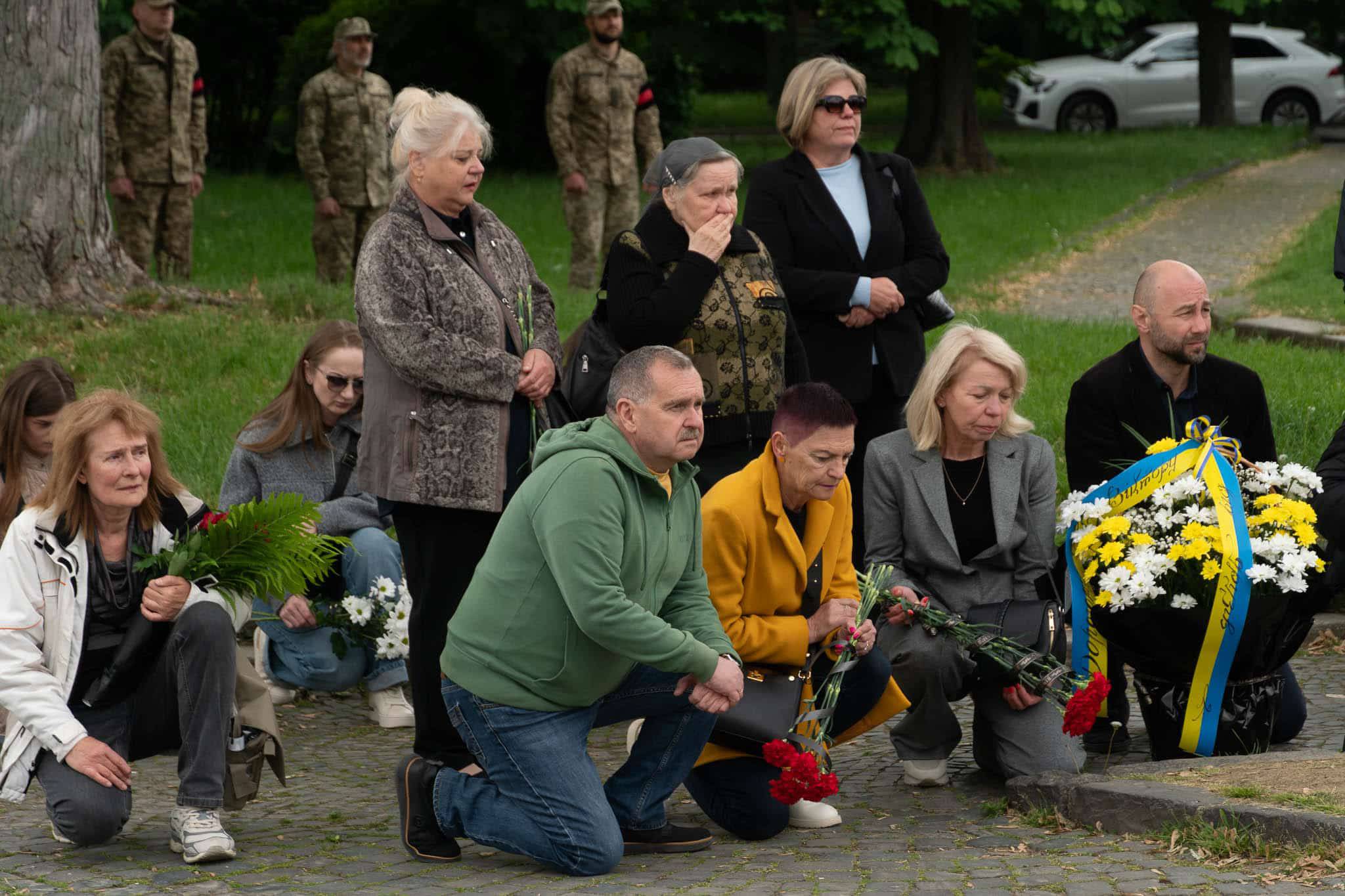В Ужгороді попрощалися із 50-річним солдатом Віктором Зацариніним