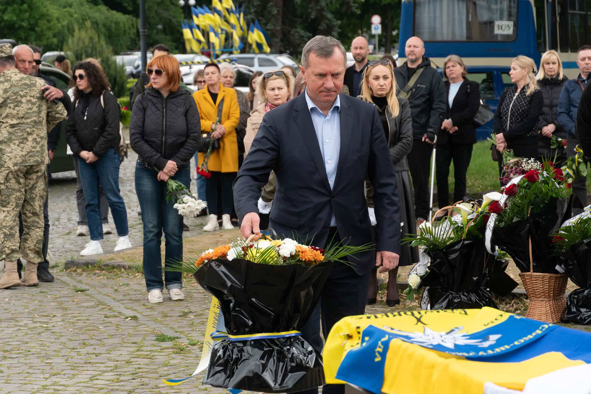 В Ужгороді попрощалися із 50-річним солдатом Віктором Зацариніним