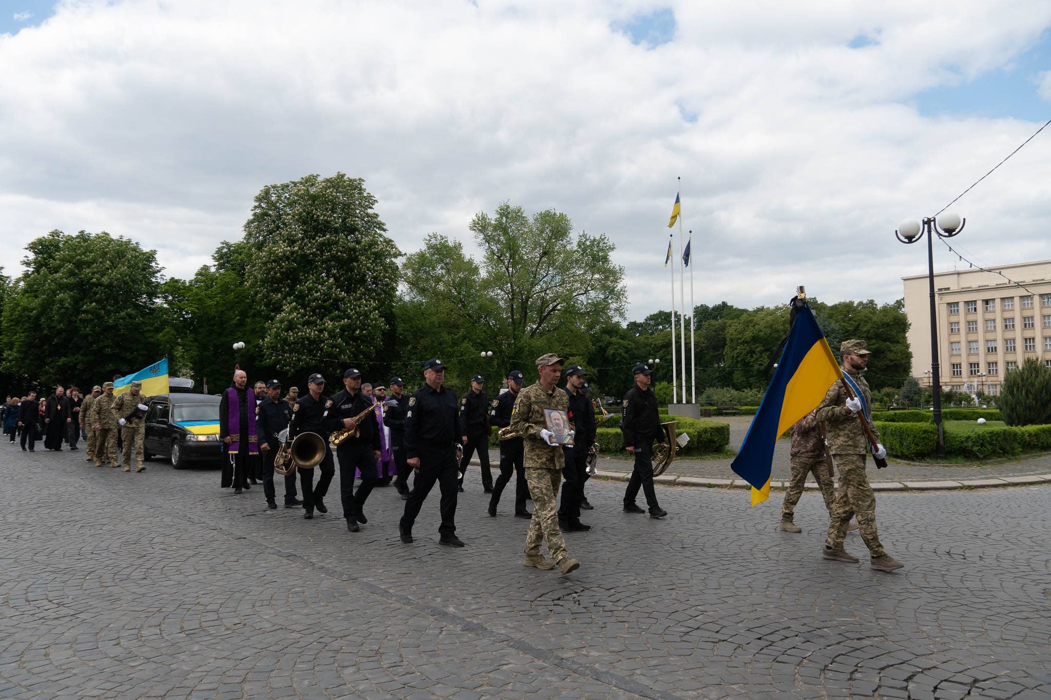 В Ужгороді попрощалися із 50-річним солдатом Віктором Зацариніним