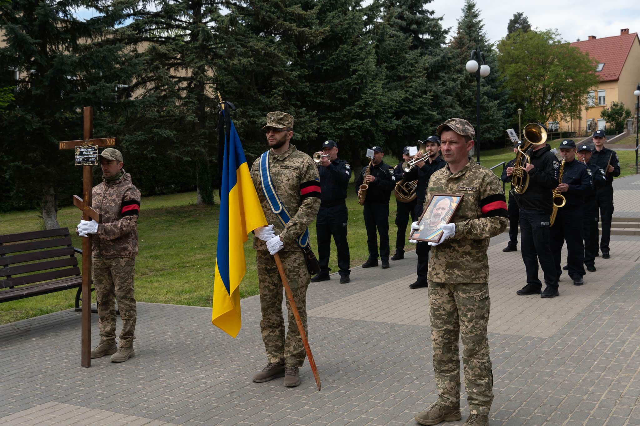 В Ужгороді попрощалися із 50-річним солдатом Віктором Зацариніним