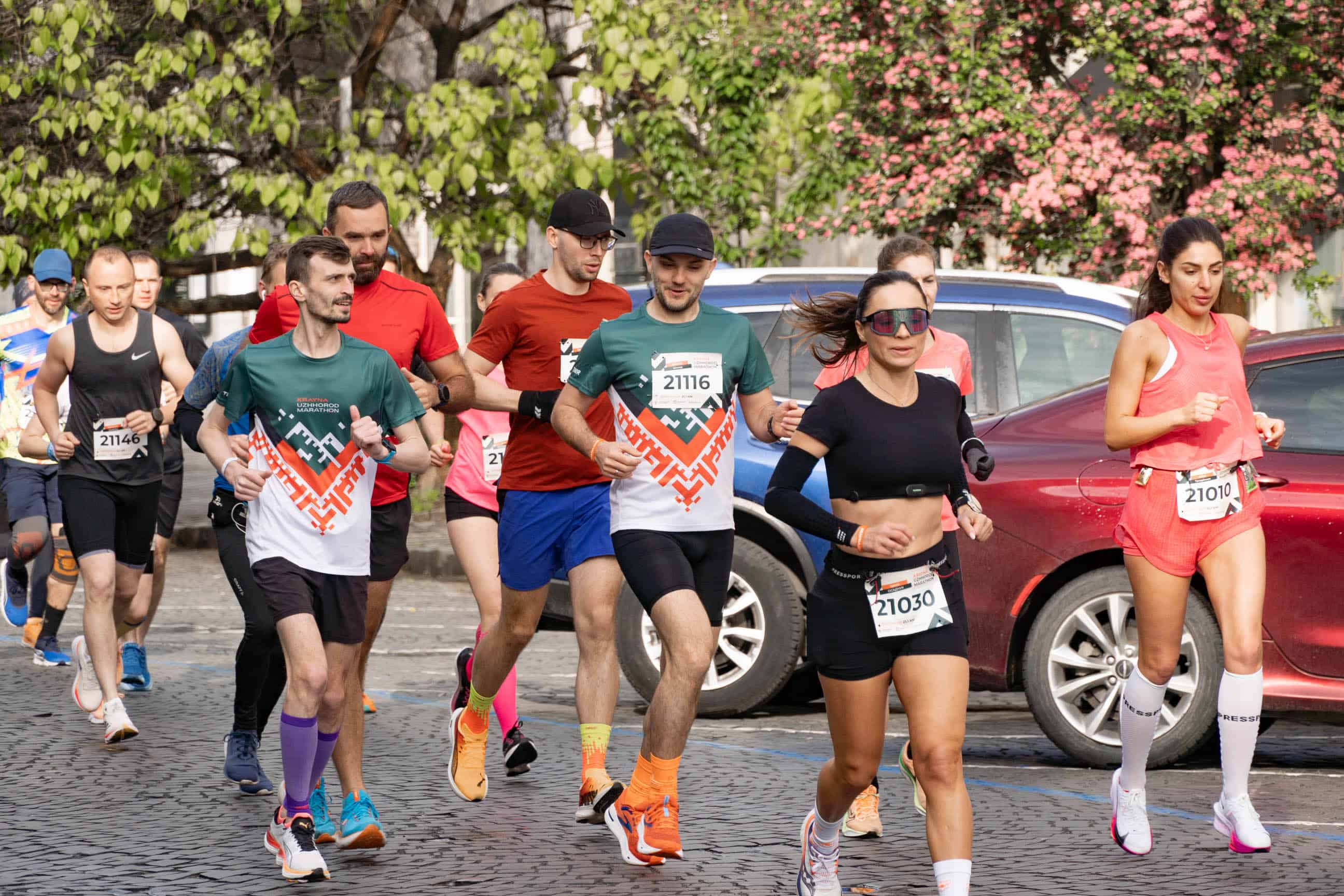Понад 1000 людей долучилися сьогодні до Krayna Uzhhorod Marathon