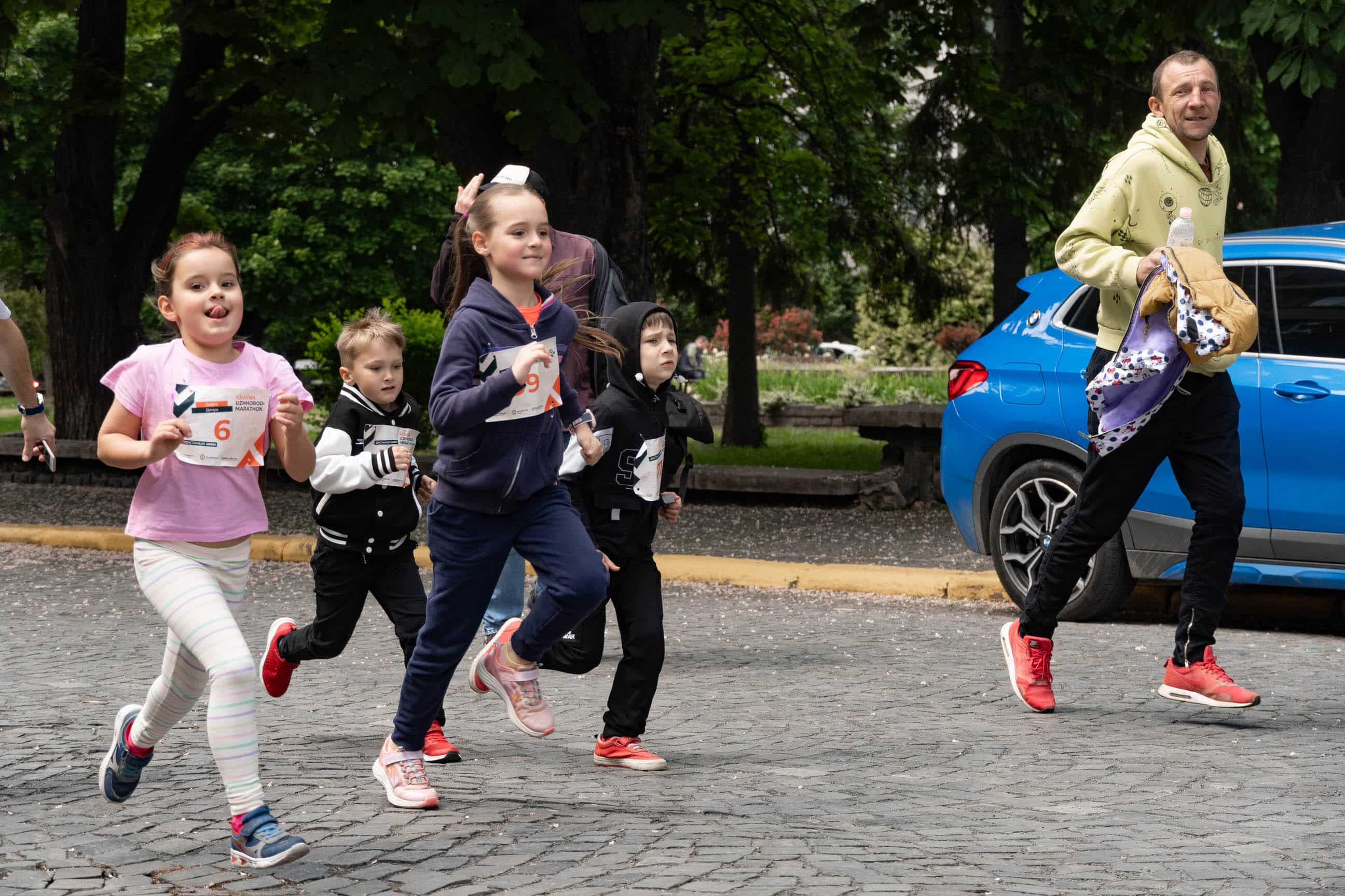 Понад 1000 людей долучилися сьогодні до Krayna Uzhhorod Marathon