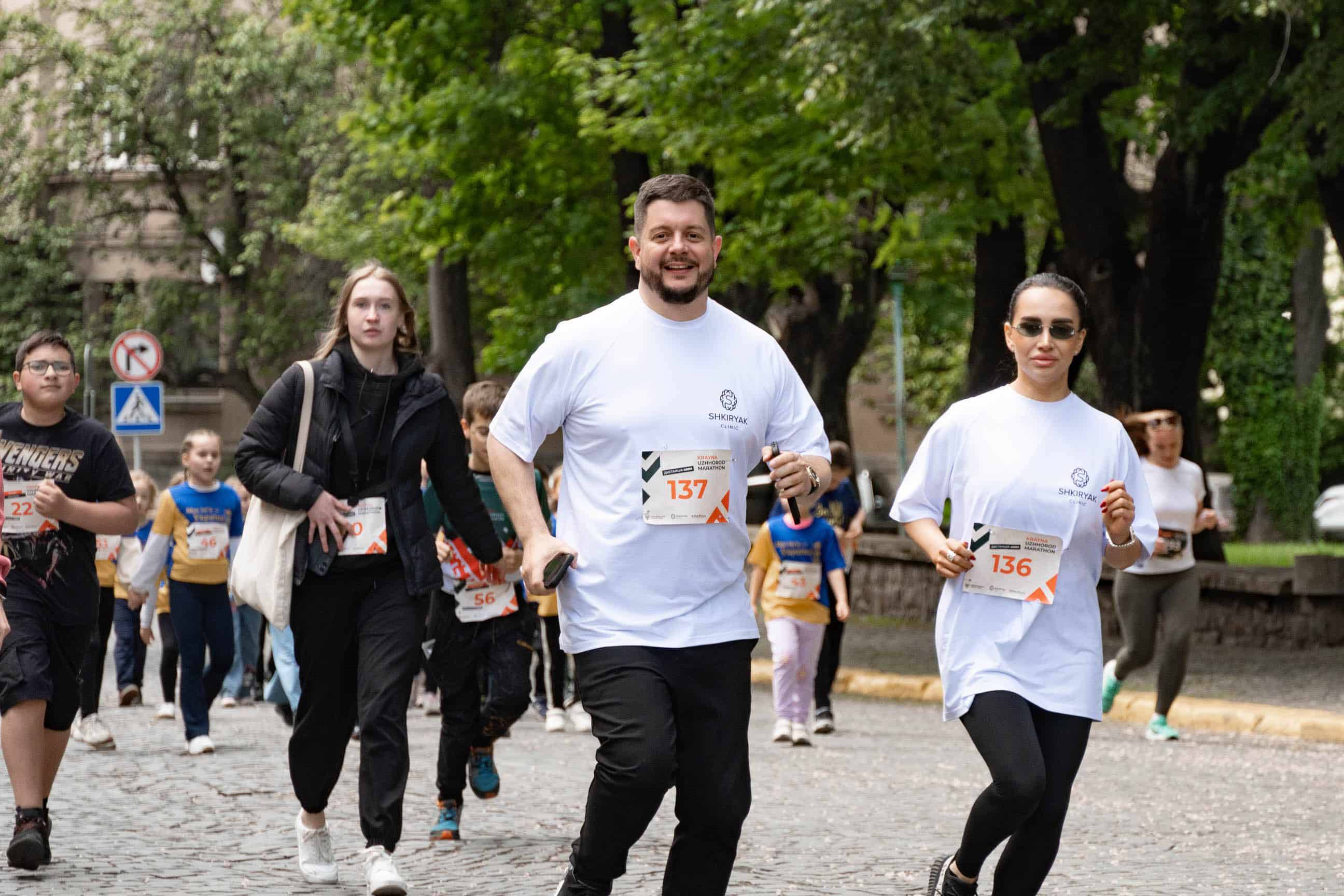 Понад 1000 людей долучилися сьогодні до Krayna Uzhhorod Marathon