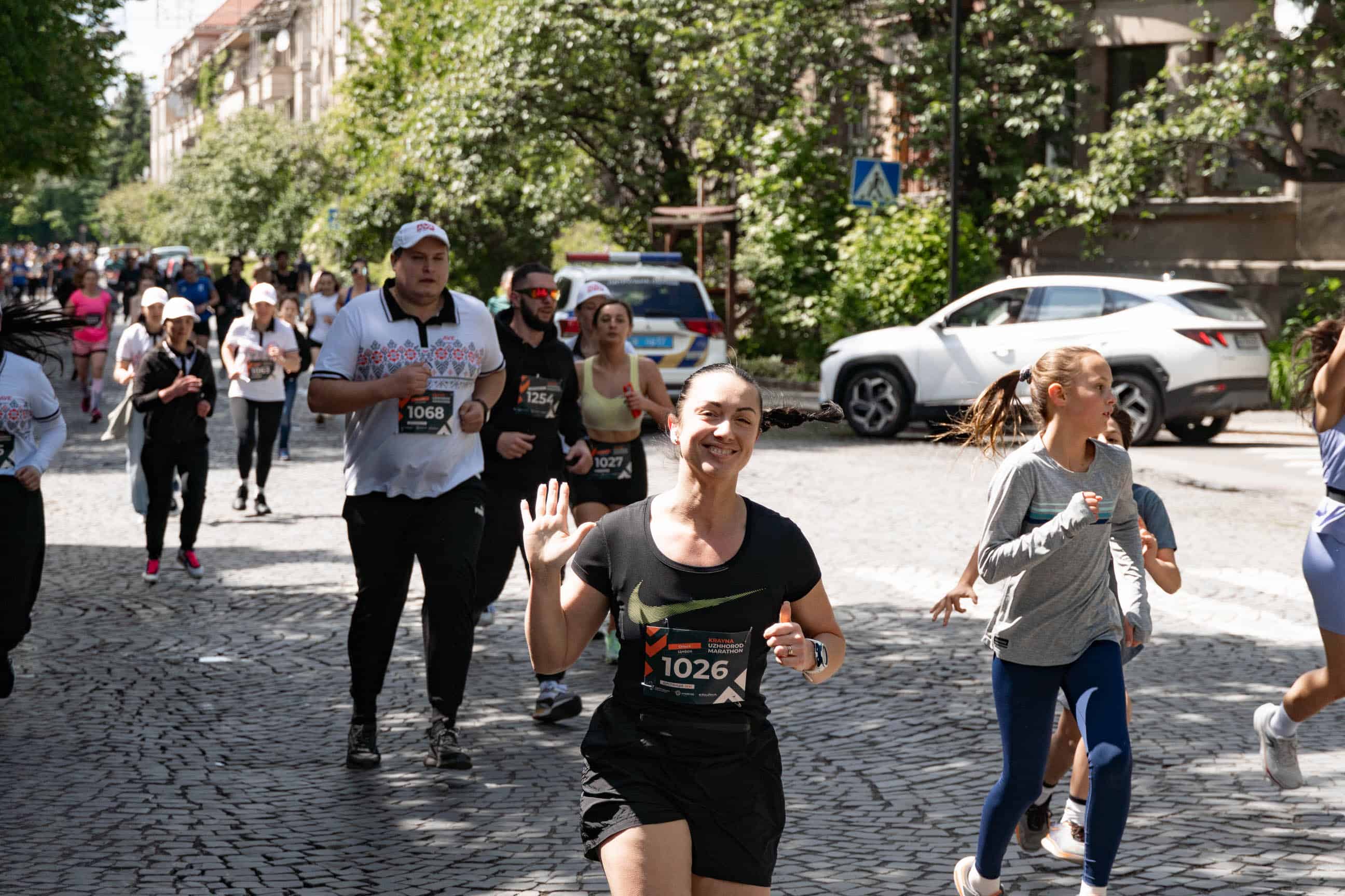 Понад 1000 людей долучилися сьогодні до Krayna Uzhhorod Marathon