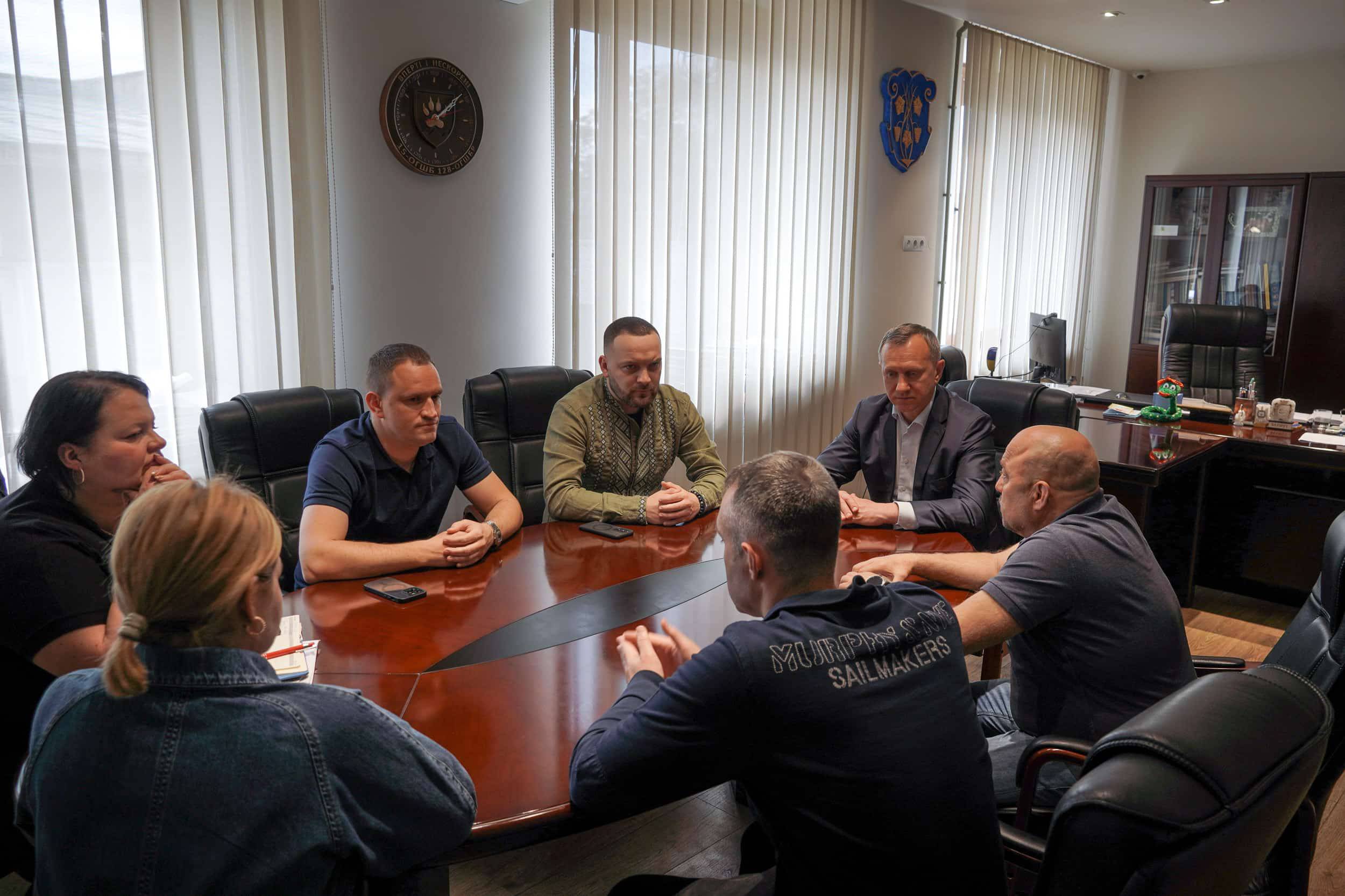 В Ужгородській міськраді обговорили заходи для збереження дорожньої інфраструктури: акцент – на дотриманні габаритно-вагових норм