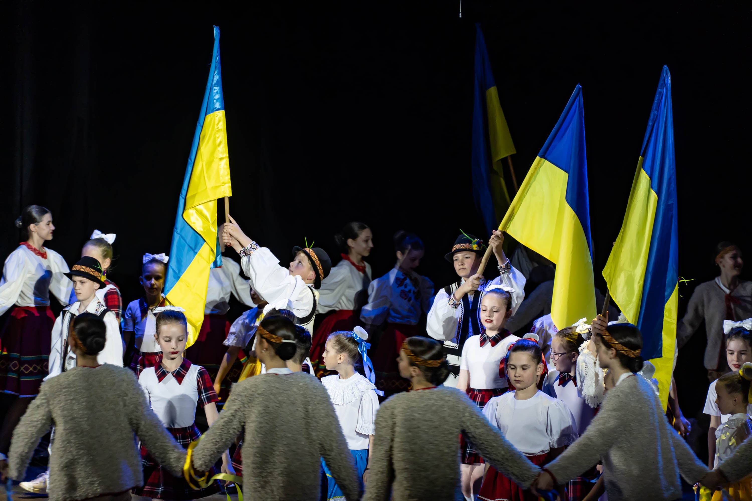 Ужгородська школа мистецтв завершила ювілейний навчальний рік: 68 випускників отримали свідоцтва