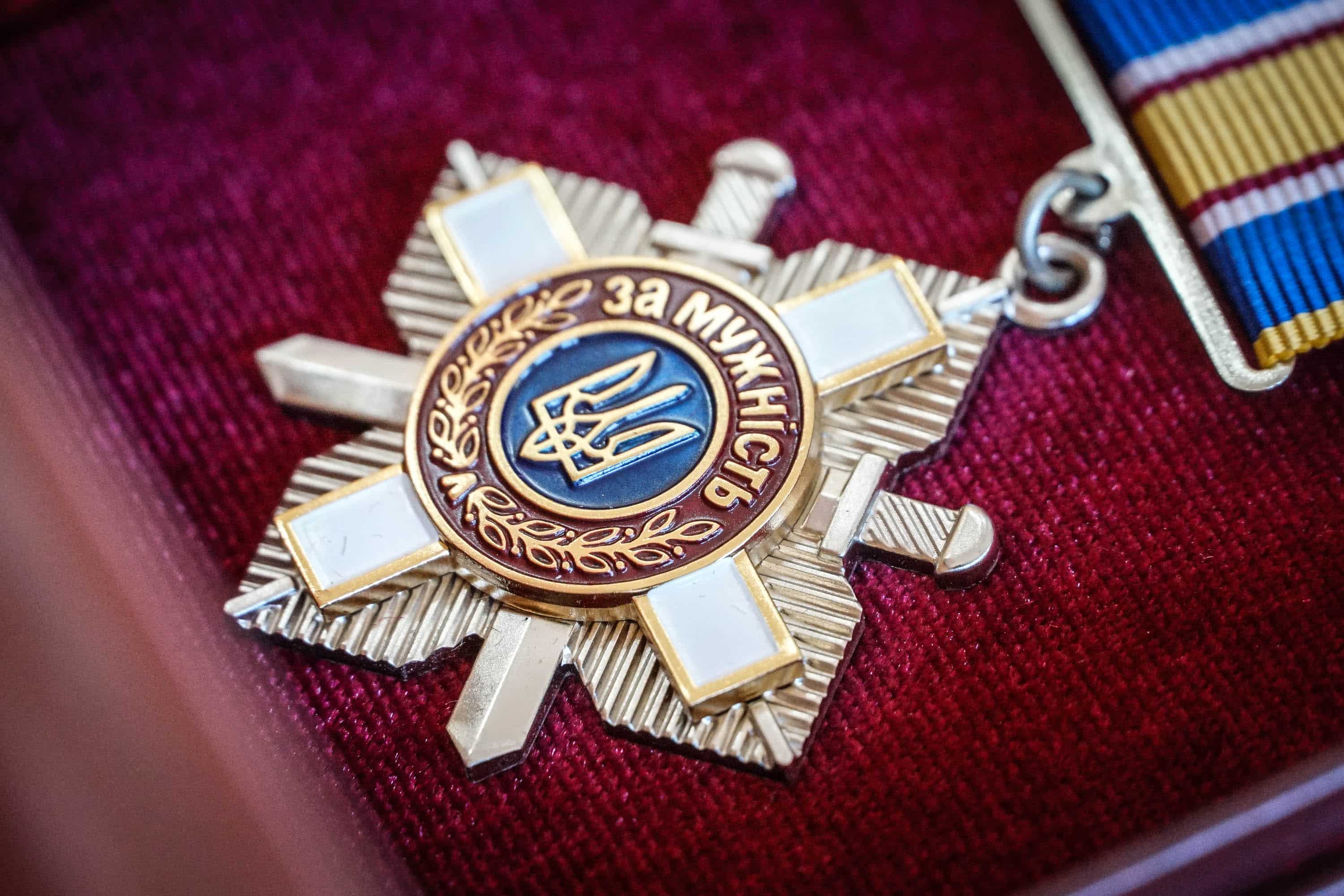 Ордени «За мужність» ІІІ ступеня (посмертно) рідним загиблих Захисників вручив міський голова Богдан Андріїв